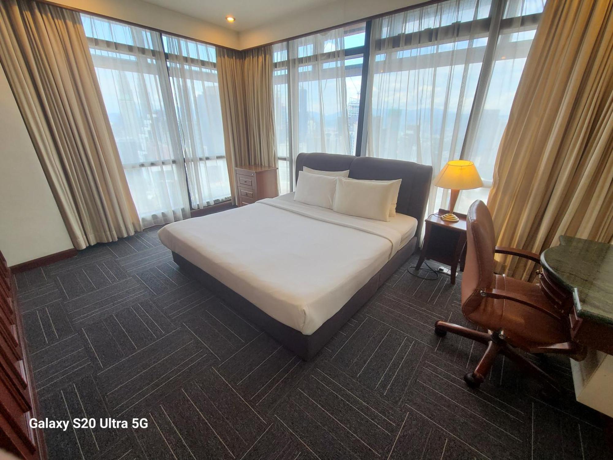Kl Time Square Hotal Sarvice Suite Kuala Lumpur Extérieur photo